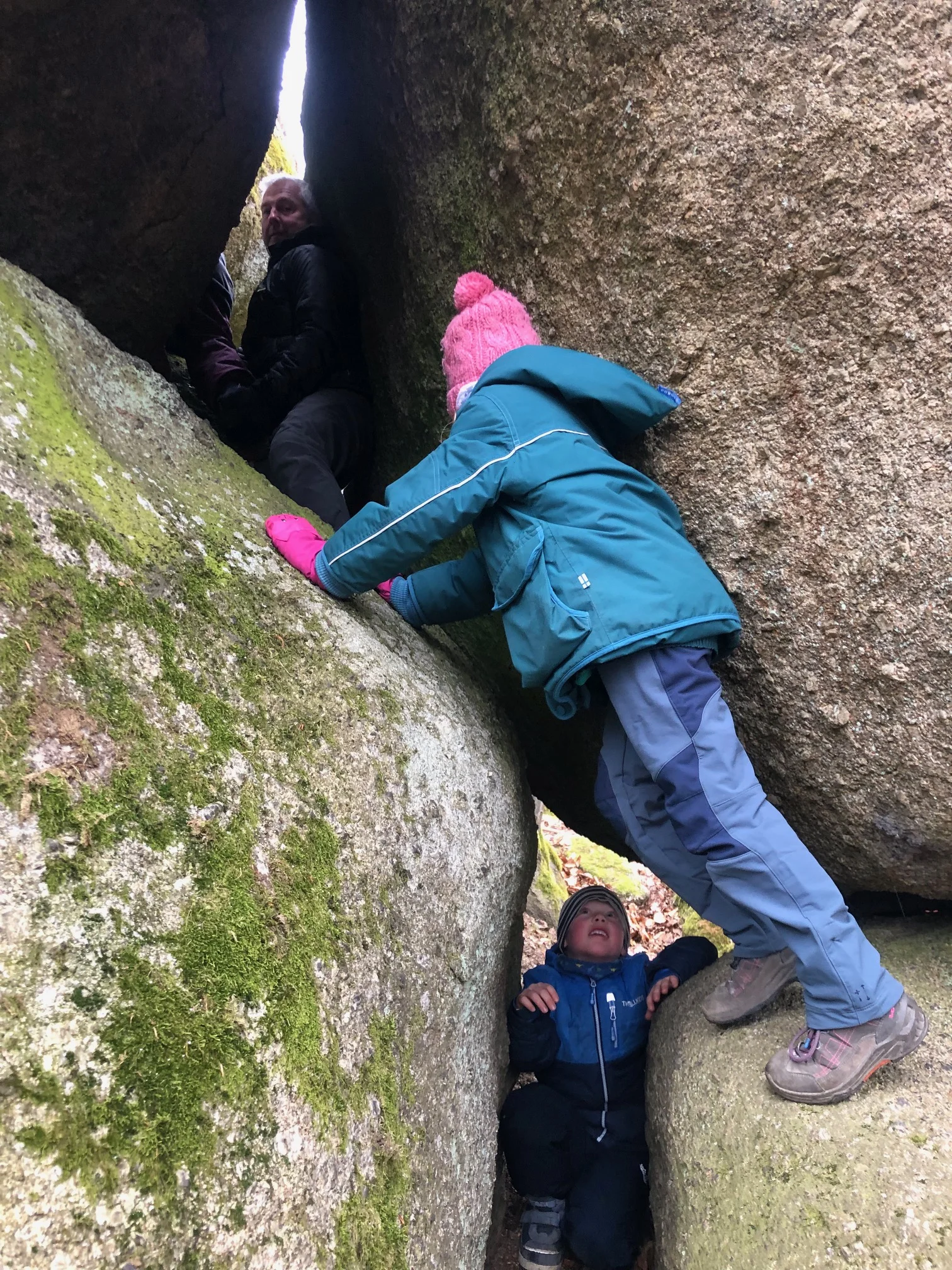 Kraxeln beim Aussichtsturm | © Monika Trojer