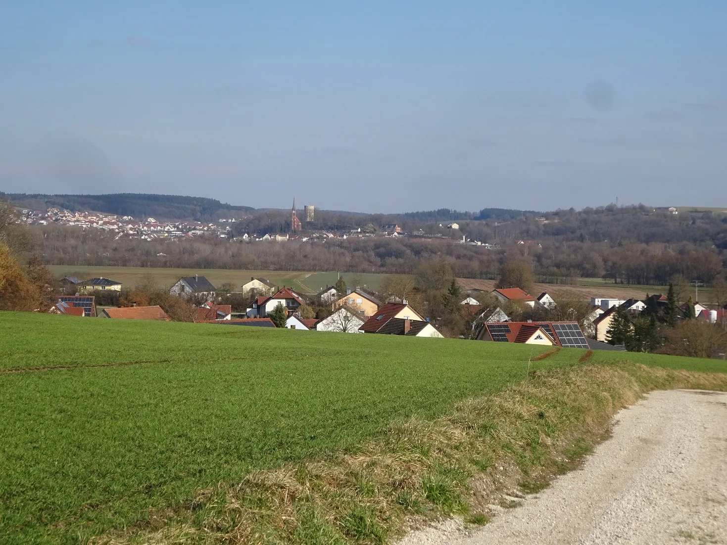 Auf dem Donaupanoramaweg nach Kapfelberg. | © DAV Regensburg Seniorengruppe