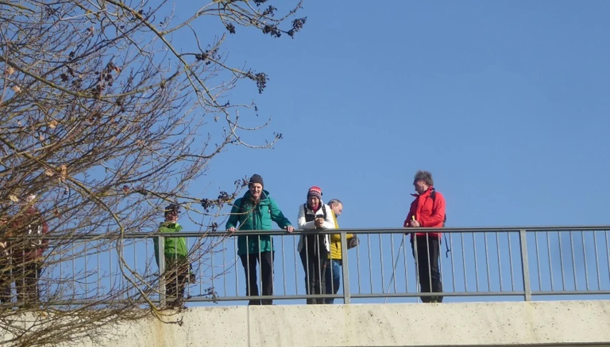 Auf dem Donaupanoramaweg nach Kapfelberg. | © DAV Regensburg Seniorengruppe