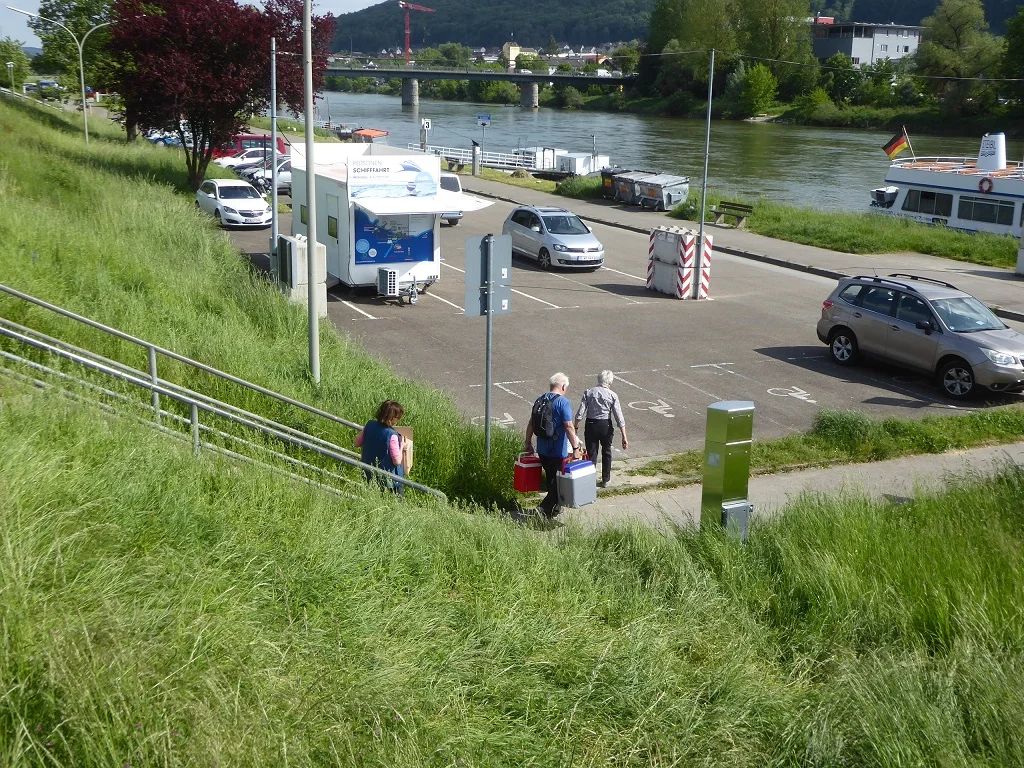 © Werner & Inge Fessel