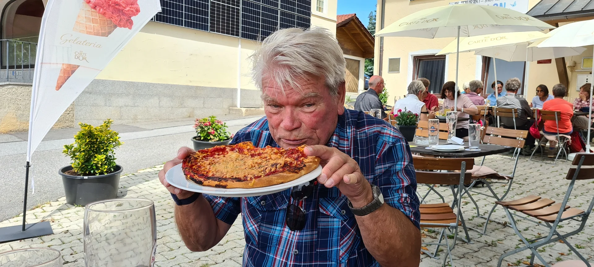 © Werner & Inge Fessel