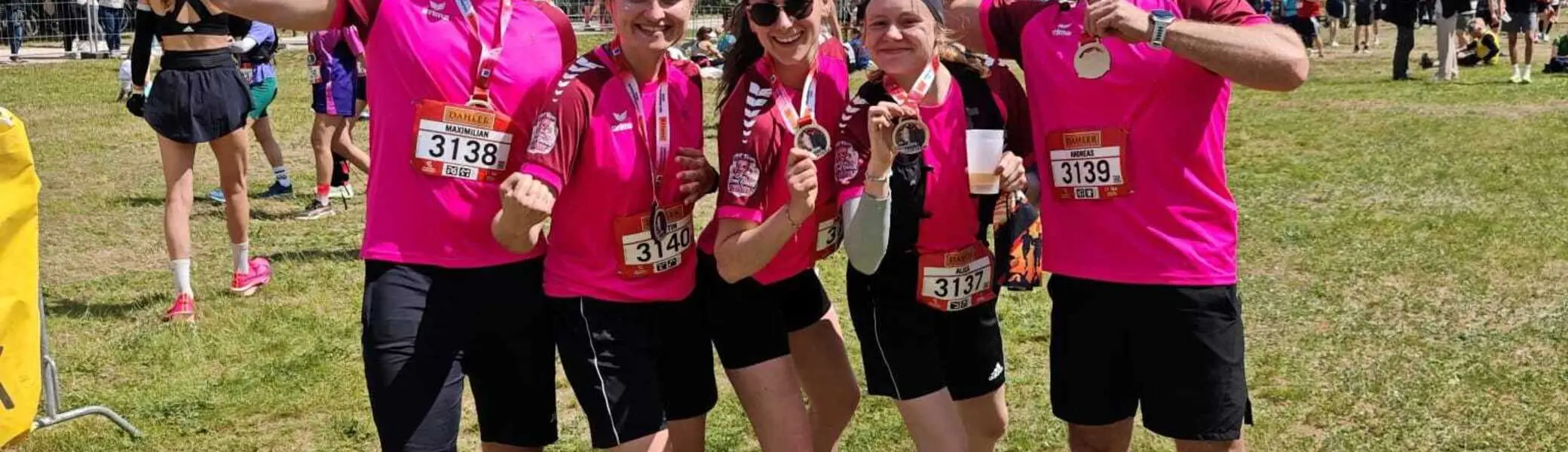 DAV Runners beim Marathon | © Julia Moosburger