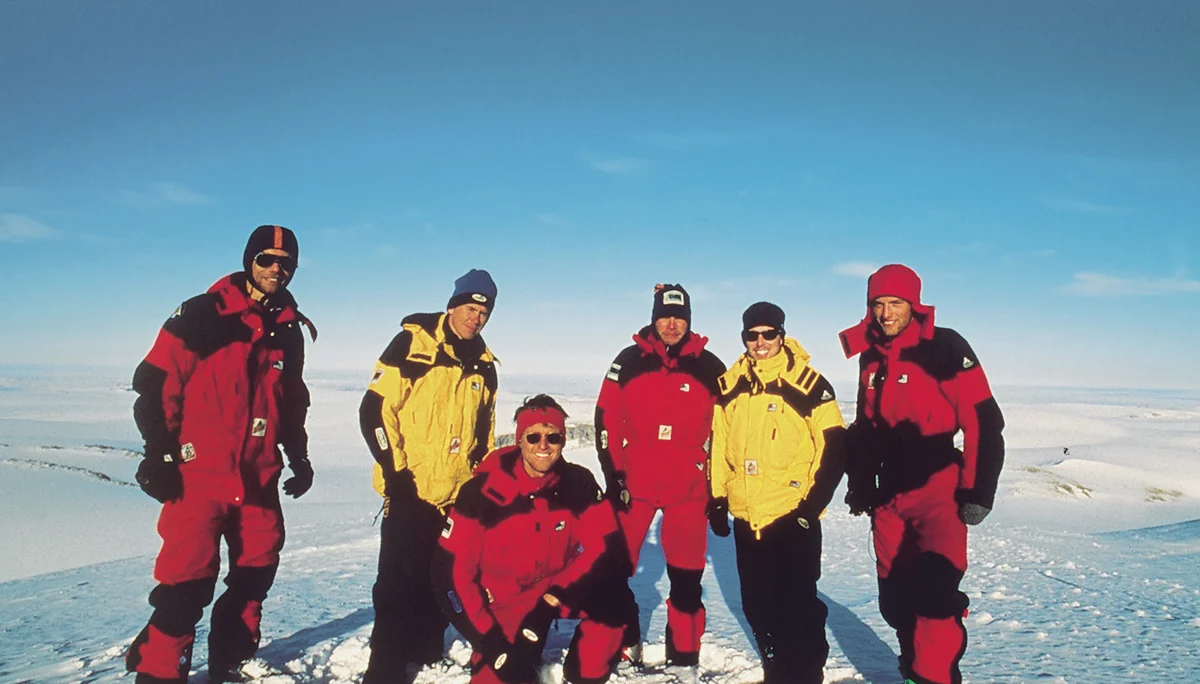 Die Klettergruppe am Newtontoppen. | © JDAV Regensburg