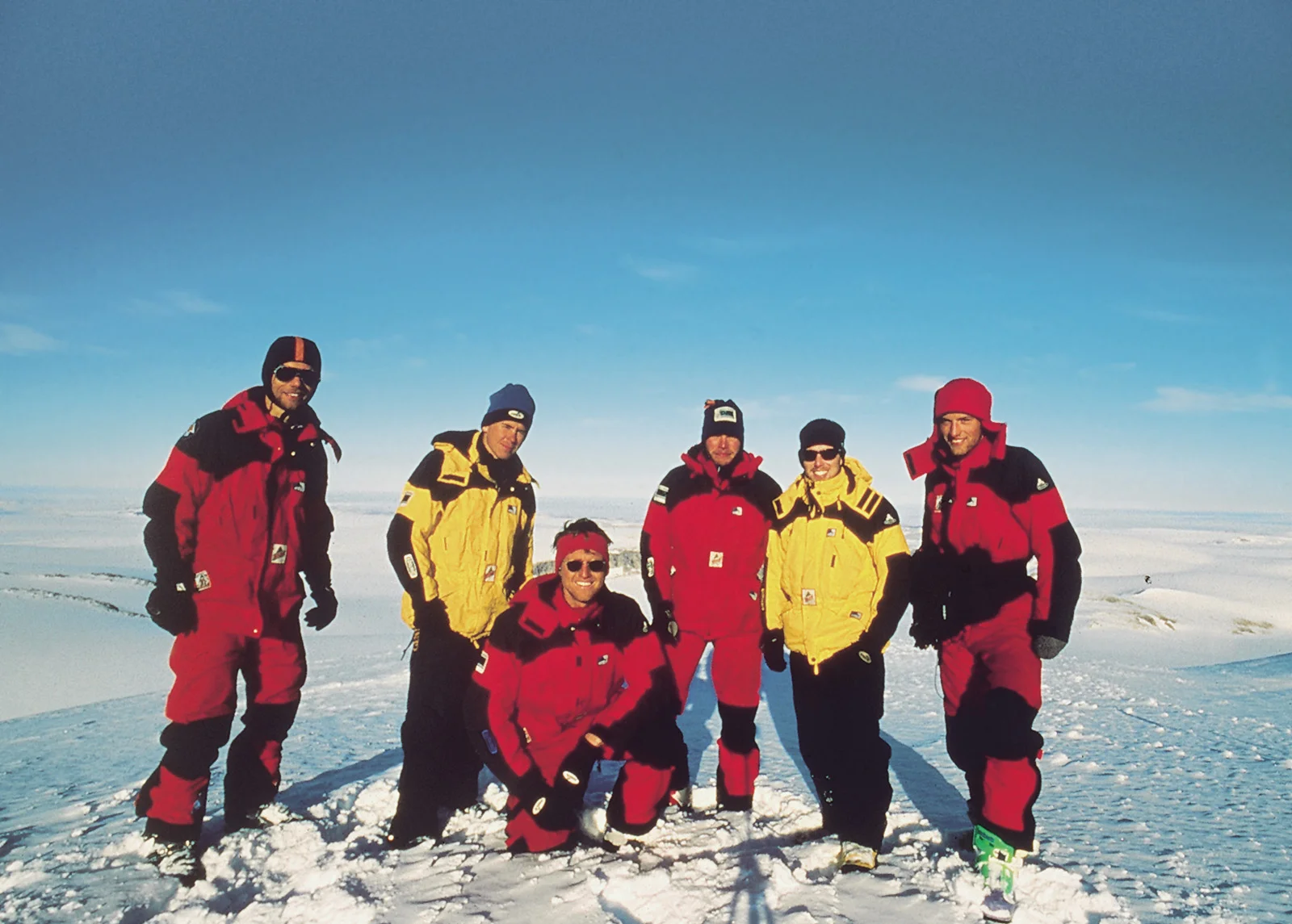 Die Klettergruppe am Newtontoppen. | © JDAV Regensburg