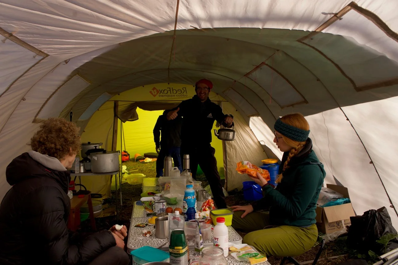 Im Basislager im Kaukasus. | © Jonas Häring