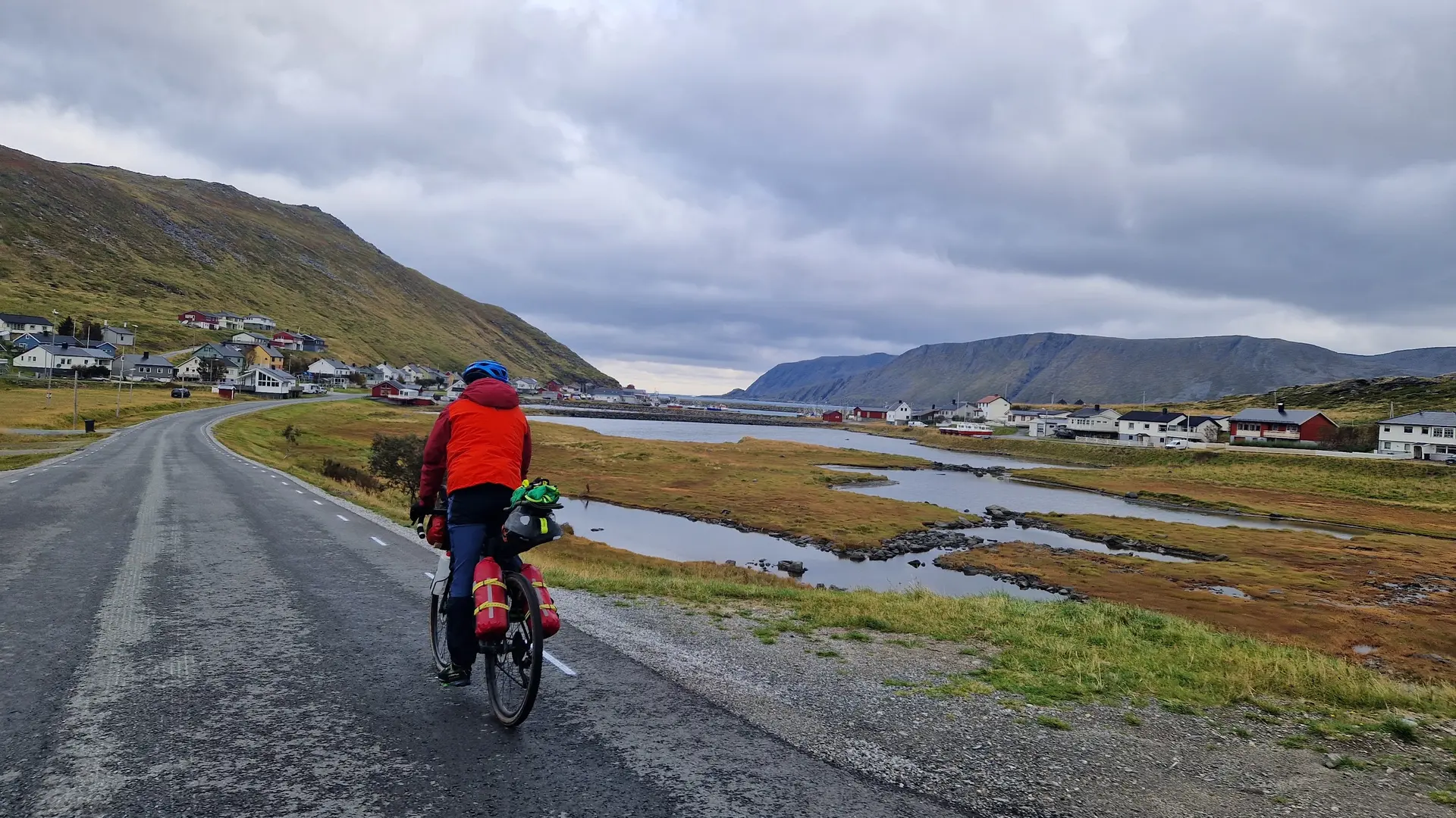 Auf dem Weg zum Nordkap im Regen | © Dr. Marit Möhwald