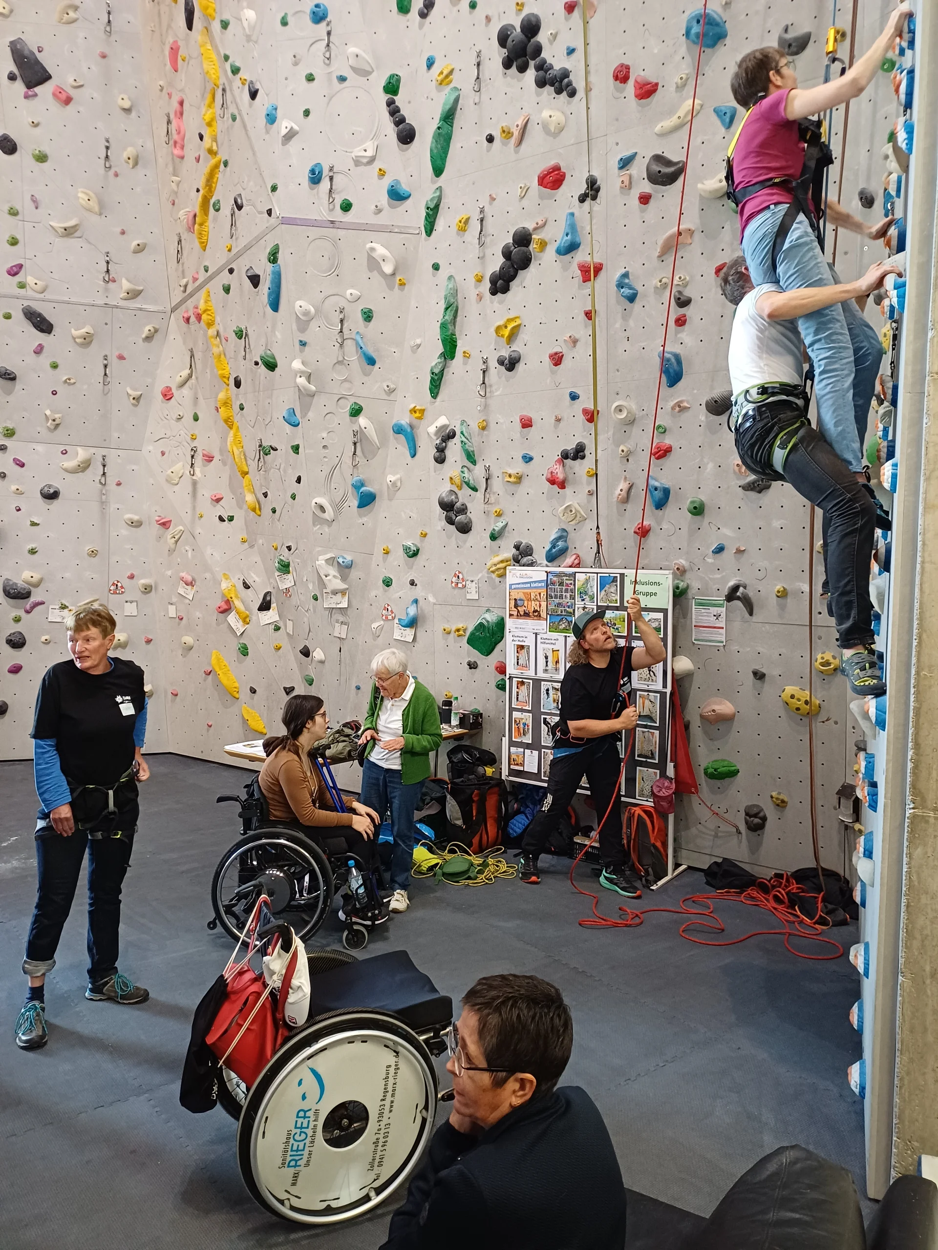 Inklusionsgruppe / Klettertreff | © Stefan Mrozinski