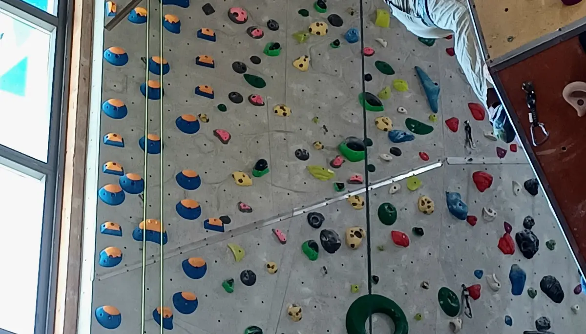 Neue Inklusionsroute im Kletterzentrum | © Stefan Mrozinski