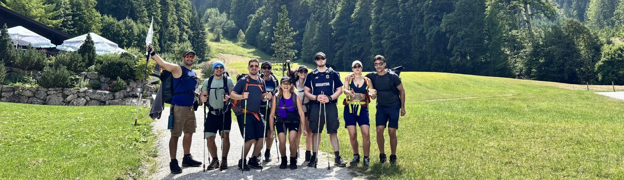 International Group auf dem Weg zur Höllentalangerhütte | © Max Santander
