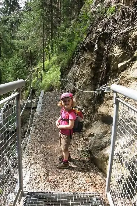 Die Wege sind gut gesichert. | © Simone Zeiler