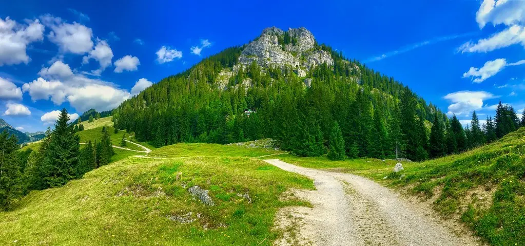Brünnstein im Mangfallgebrige | © flickr.com/Uwe Schwarzbach